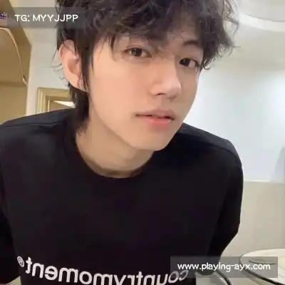 钟炳